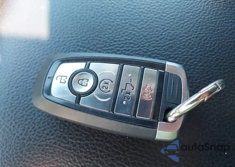 2019 Ford F-150 Lariat из США, поврежденный, VIN 1FTEW1E43KFA08020